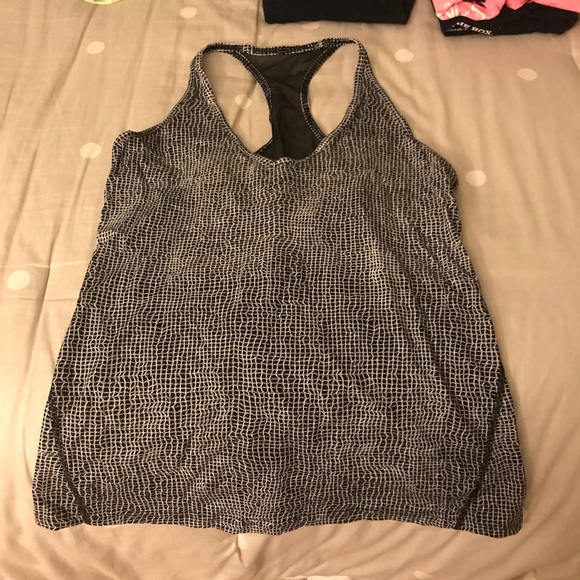 Never wore - Picture 1 of 2